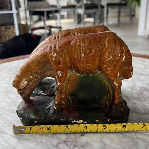 Vintage chalkware sheep bookends - Picture 13 of 14